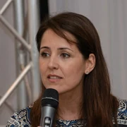 Tâmara Biolo Soares